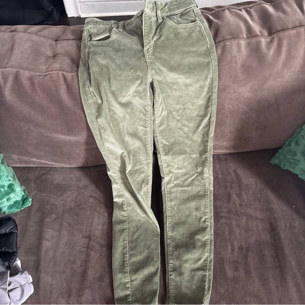 American Eagle Outfitters High Rise Jeans in Sage